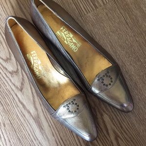 Salvatore Ferragamo Gold Bronze Loafers Size 8